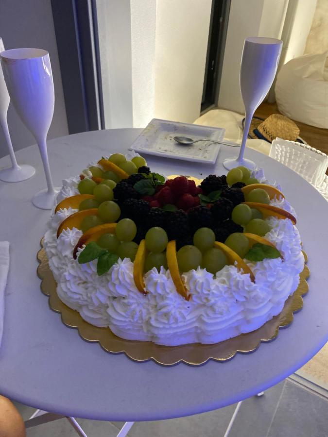 B&B Domus De Janas 贡内萨 外观 照片